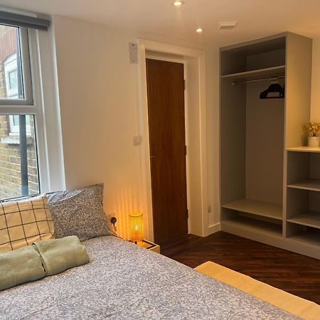 Spacious Battersea Rooms And Apartments Londres Extérieur photo
