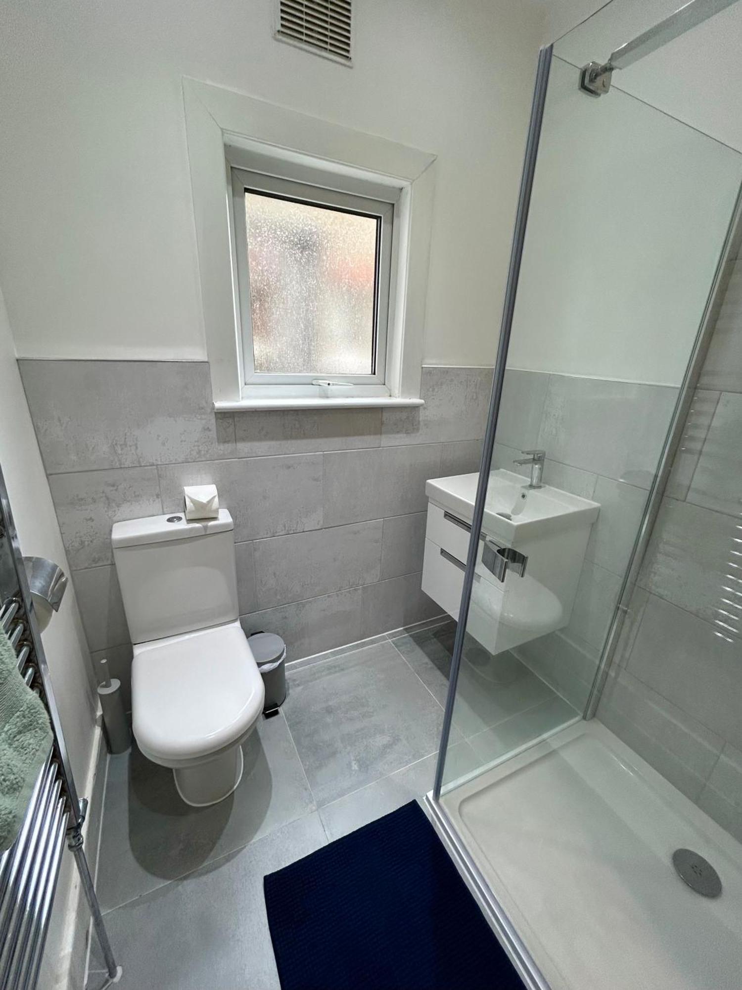 Spacious Battersea Rooms And Apartments Londres Chambre photo